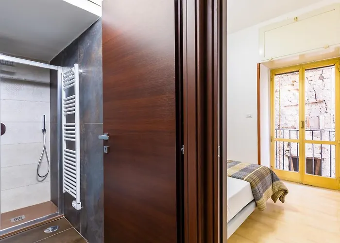 Al Borgo Orefici Apartment By Wonderful Italy